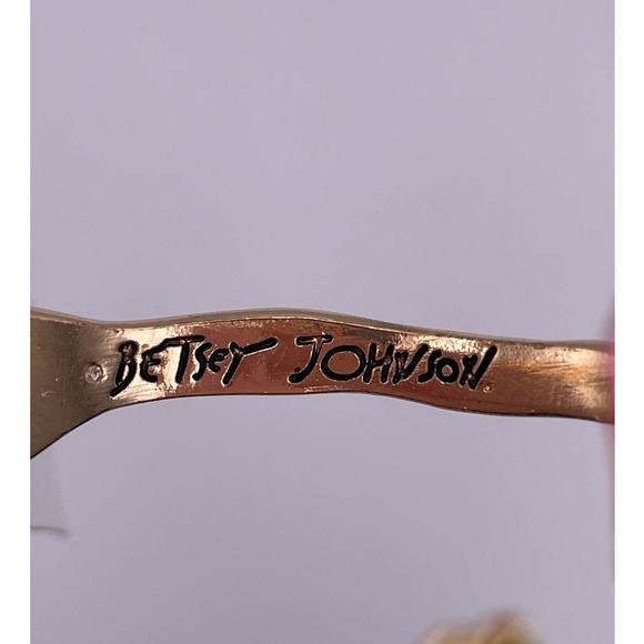 Betsey Johnson Rose Flower Faceted Crystal Hinged Bangle Bracelet Gold Tone NEW - Picture 4 of 9